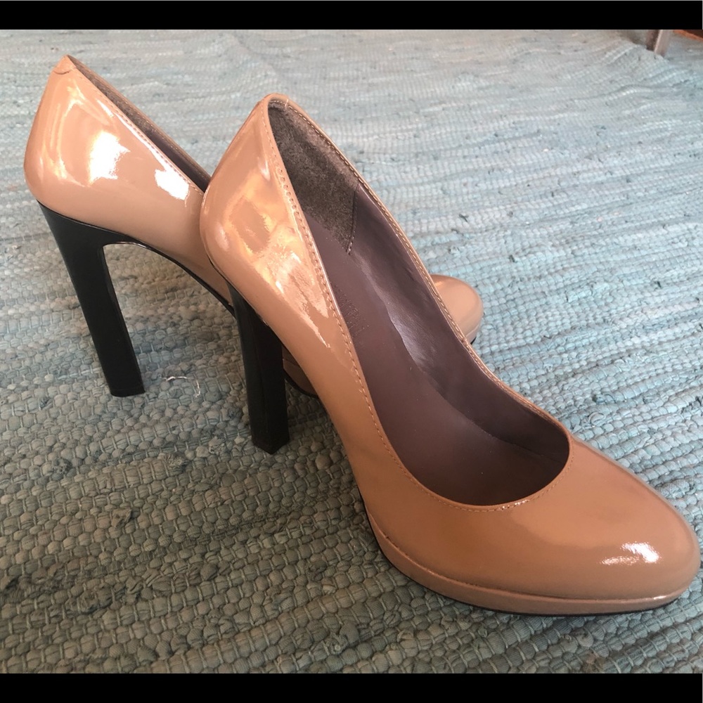 MRKT Two Tone Taupe Patent Leather Pumps